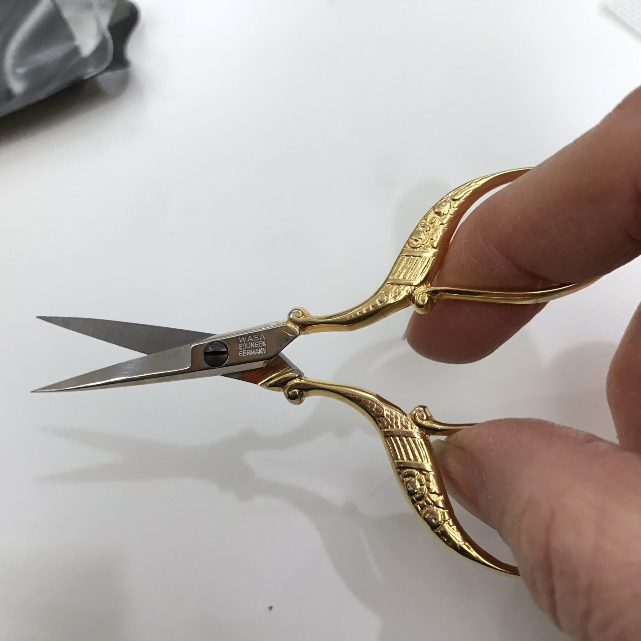 Wasa Solingen Stork Scissors - Gold with Nickel Accents - 3.5 New