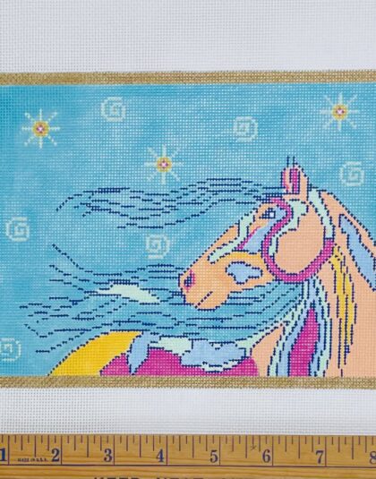 Whinny in the Wind, Horse