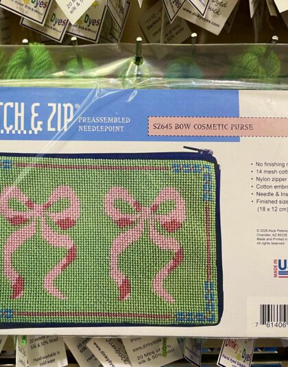 645 Pink Bow Pattern Purse/Cosmetic Case Kit